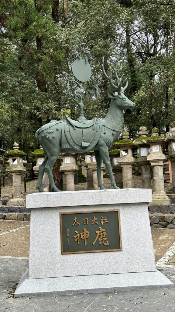 春日大社 神鹿雕像